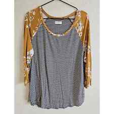 24/7 by Maurices Womens Sz 0X 3/4 Sleeve Henley Shirt Mustard Floral Striped  picture
