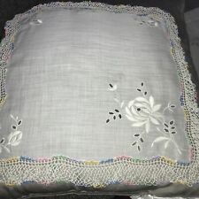 Lovely Vintage Handkerchief With Multicolored Lace Edges & Corner Flowers picture