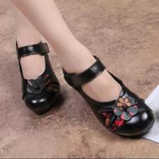 Women Chinese Embroidered Faux Leather Shoes Comfort Folk Floral Shoes PU Flats picture