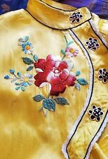 Vintage 1940s Japanese Floral Embroidered Rayon Lounge Blouse in Bright Yellow L picture