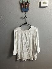 Women's Torrid Shirt Size 1 off-white with lace three-quarter sleeve picture