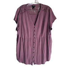 Torrid Women's Blouse Top Size 2 Auburn 100% Rayon Lace Panel Short Sleeve picture