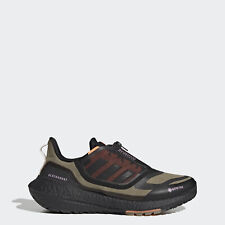 adidas men Ultraboost 22 GORE-TEX Running Shoes picture