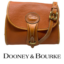 Vtg 1994 Dooney & Bourke Medium Essex Bag Purse Saddle Tan All Weather Leather picture