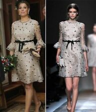 2011 Spring Valentino Dress in Cream Organza w Black & White Embroidered Flowers picture
