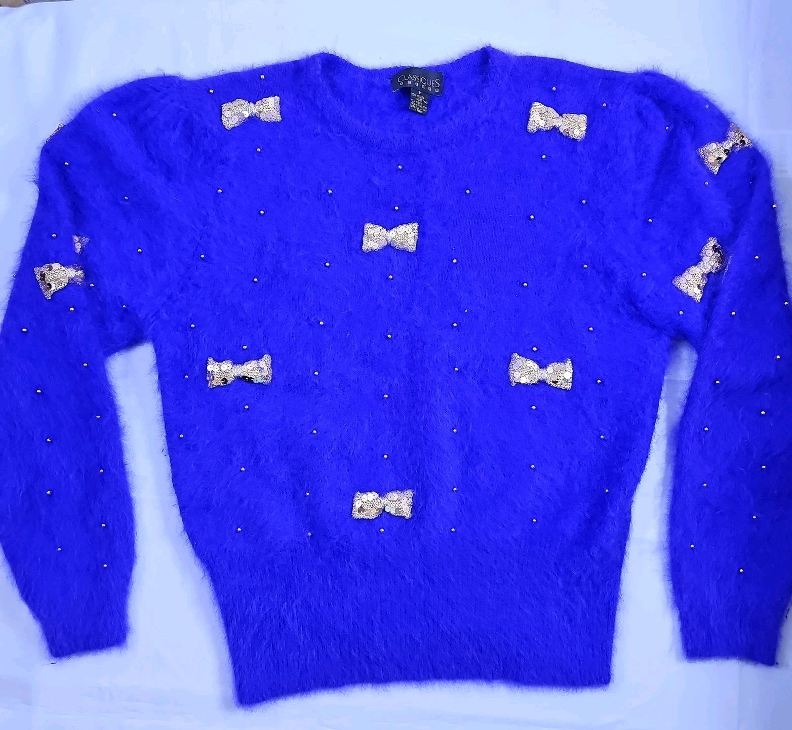 Vintage Classiques Soft Angora Sweater Womens Medium Purple With Sequin Bows EUC