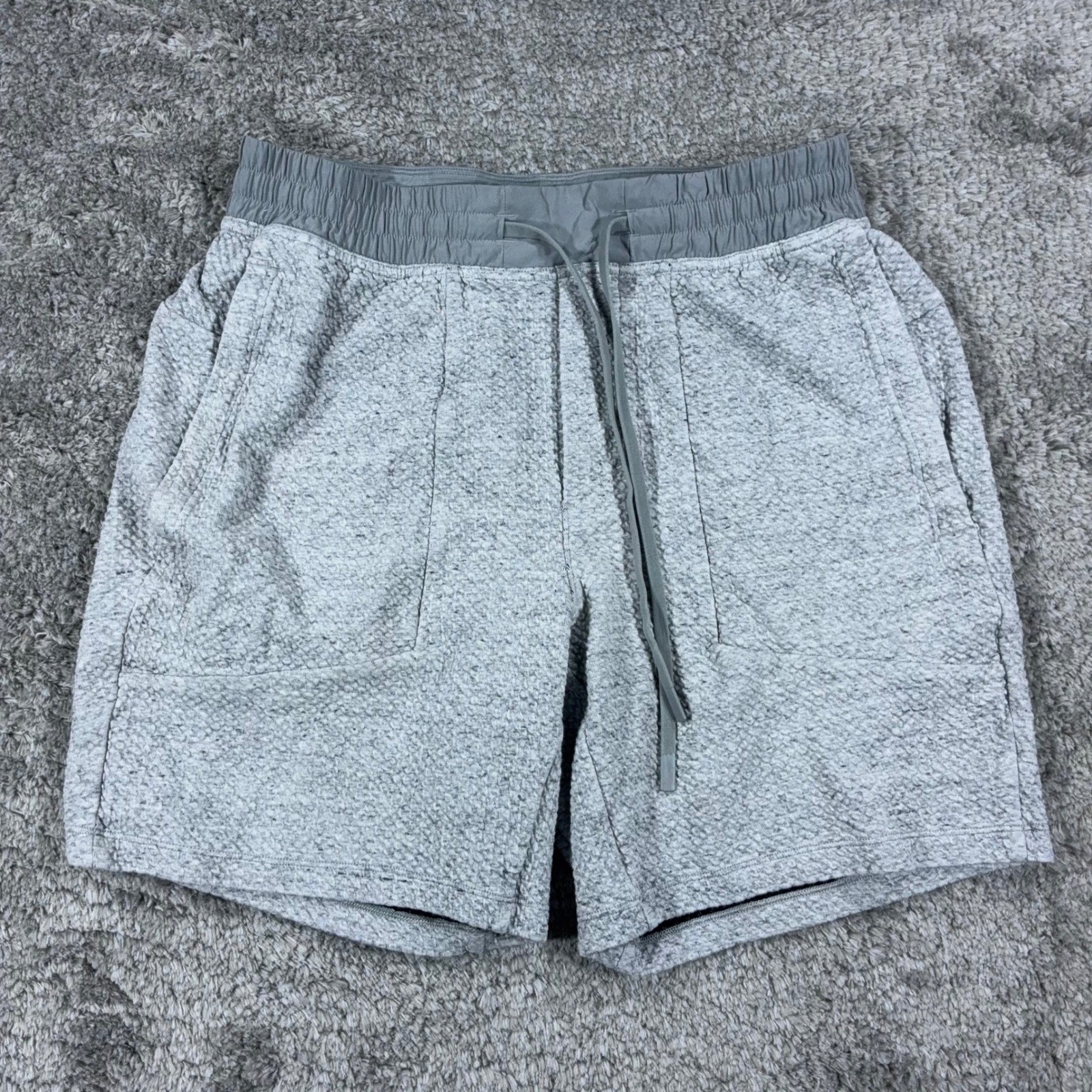 Lululemon At Ease Shorts 7\