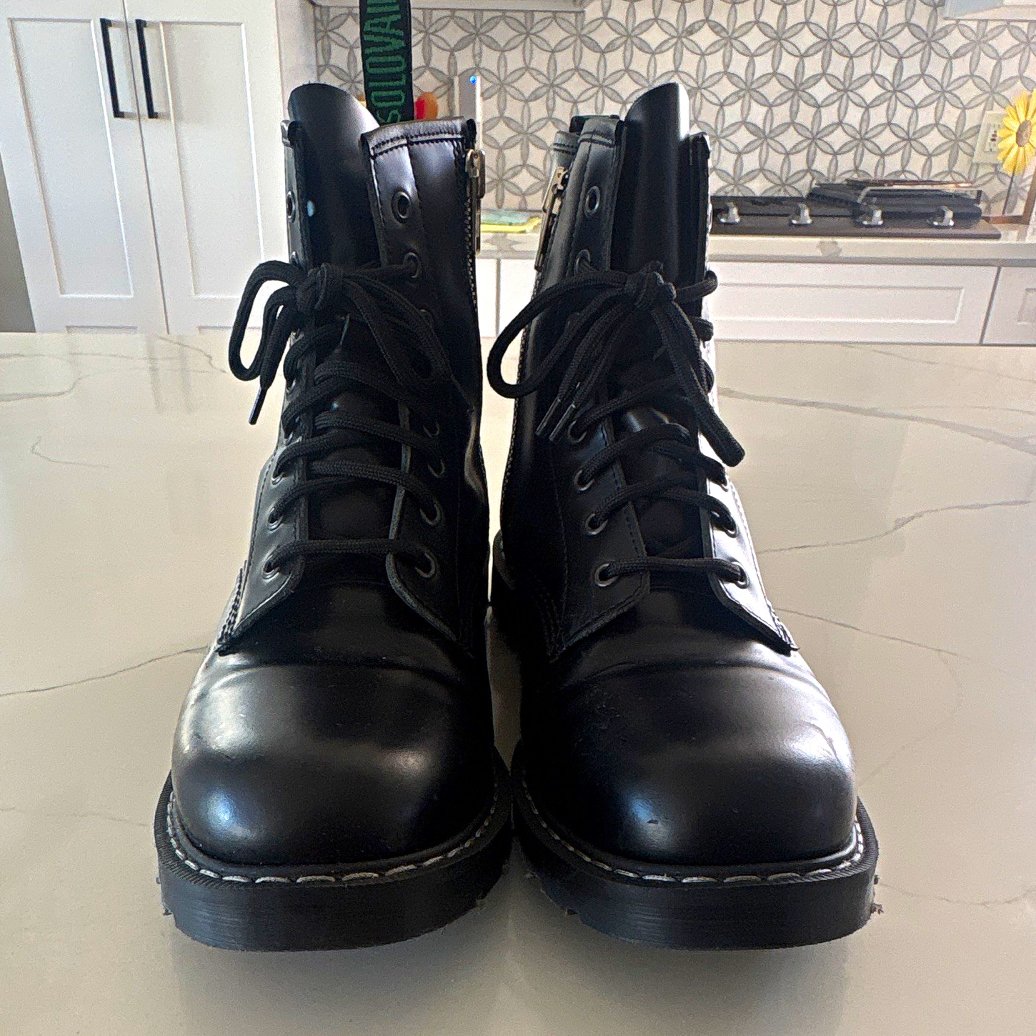 Solovair Classics 8-Eye Derby Boot Inside Zip Black Leather Women US 12 MPN