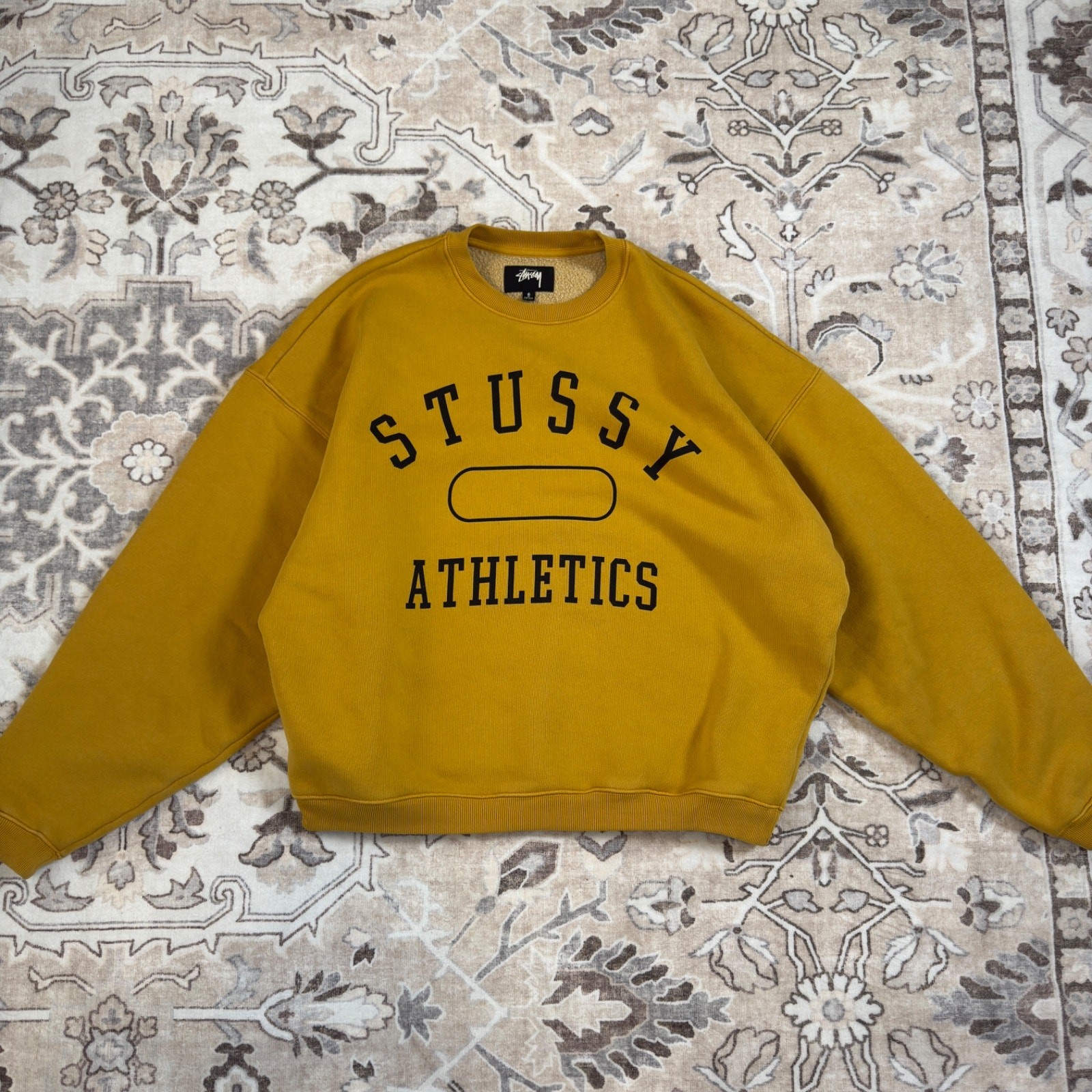 Stussy Athletics Logo Crewneck Sweatshirt Mustard Yellow Black Arch Size S