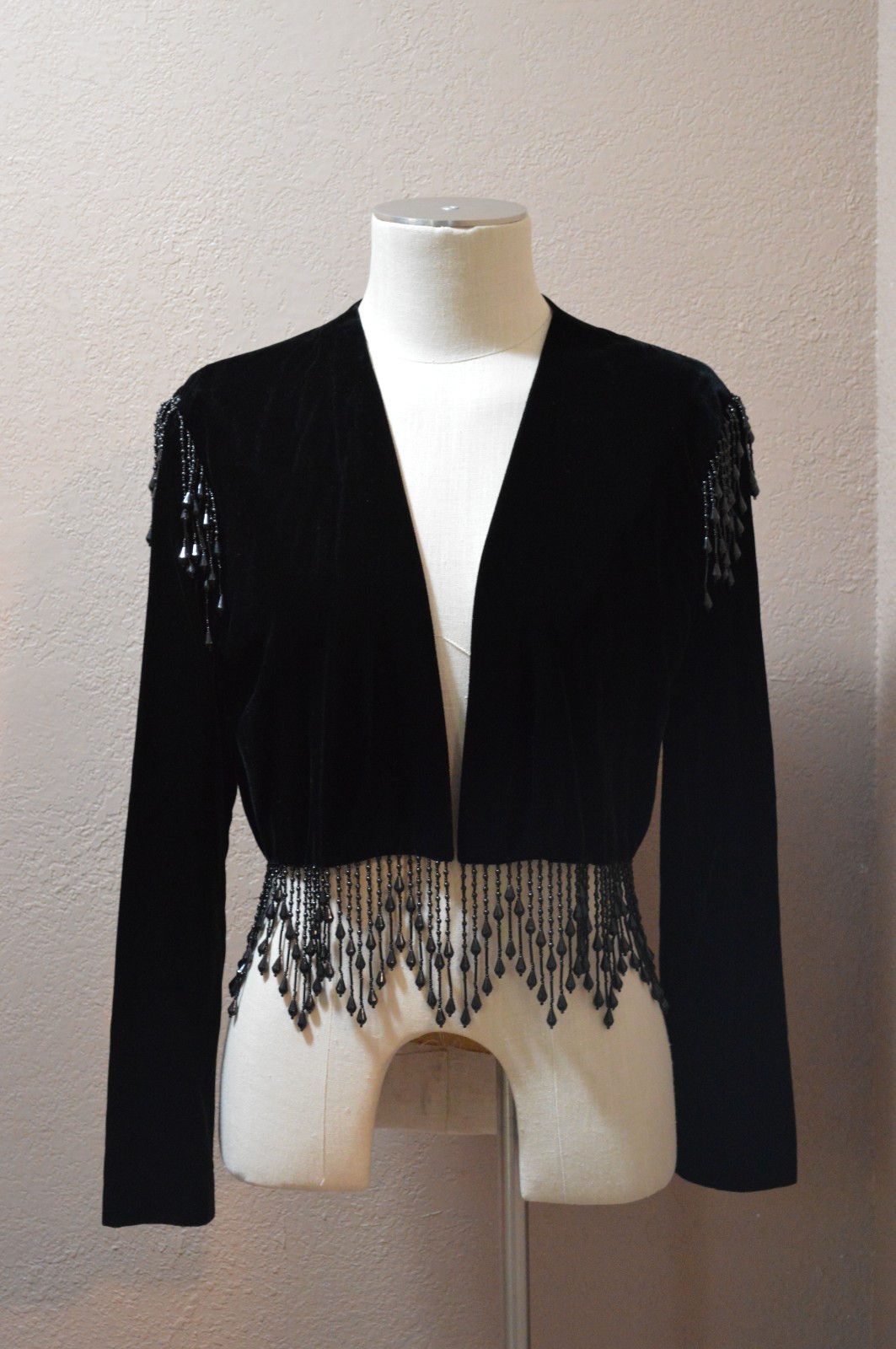 Alex Evenings Vintage Velvet Bolera Teardrop Beaded Fringe Jacket Whimsigoth USA