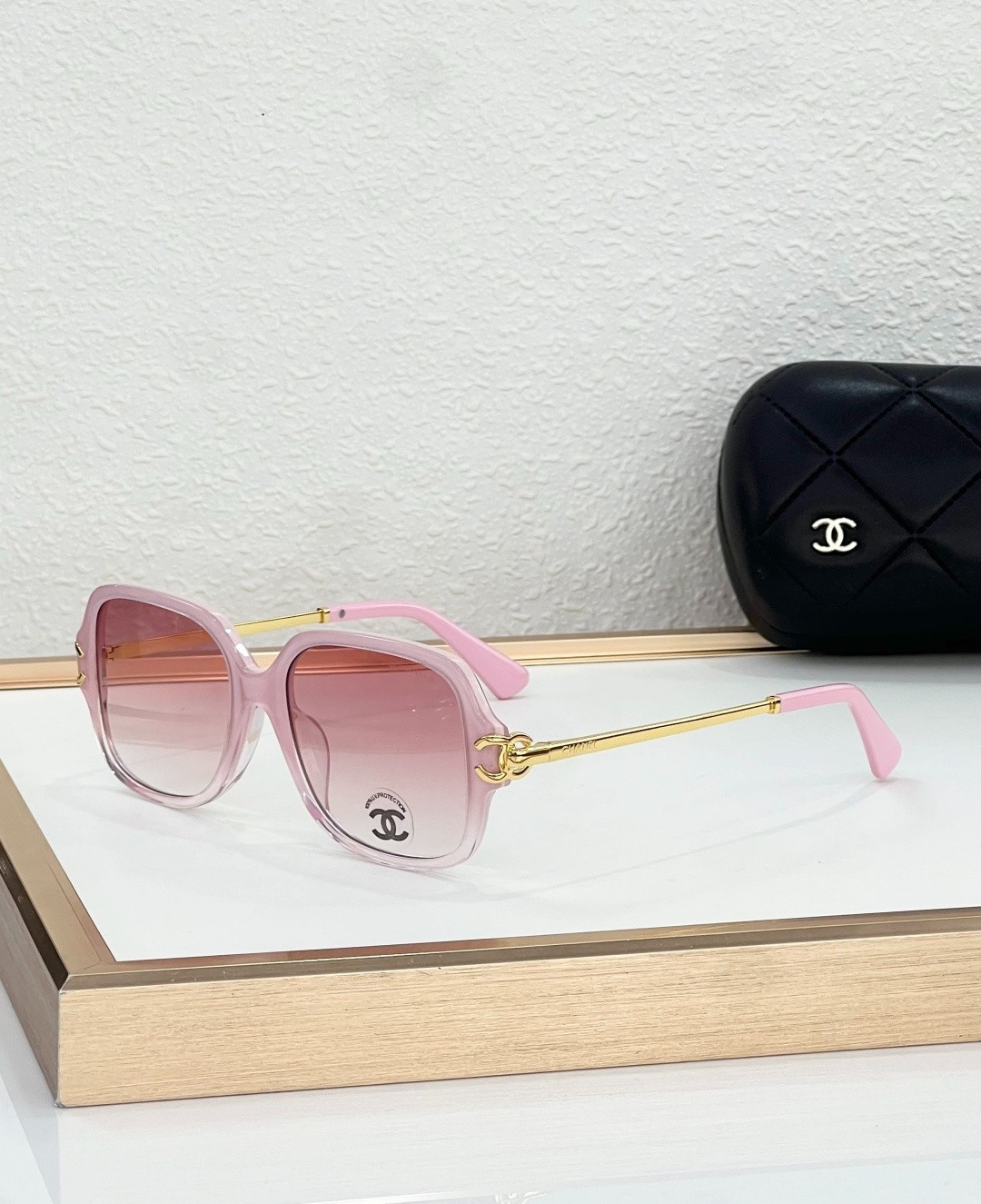 CHANEL CH3516 Pink Square Sunglasses Pink Gradient Lenses Gold CC Logo 53-17-140