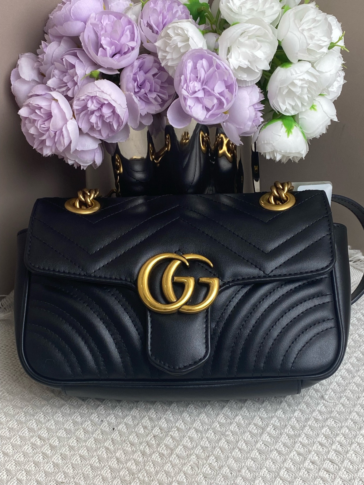 `Gucci GG Marmont Black Chevron Quilted Flap Chain Shoulder Bag Gold Hardware`