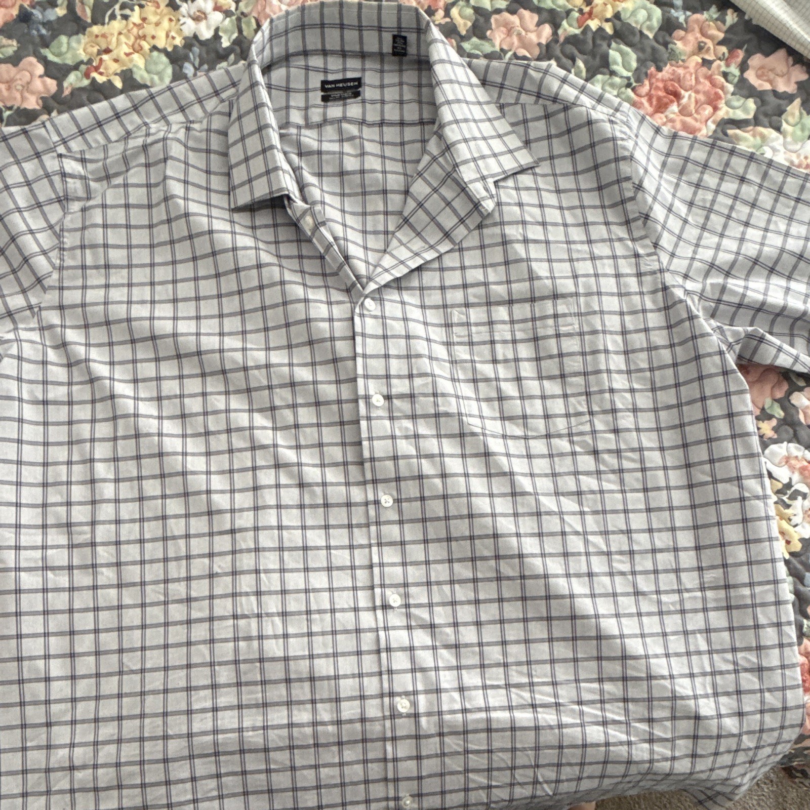 Van Heusen Long Sleeve Shirts(2)