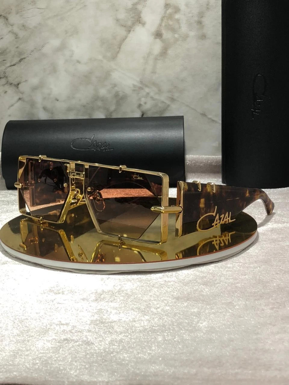 Cazal Modern Brown Tortoise＆Gold Unisex Sunglasses with Brown Tinted Frame Md004