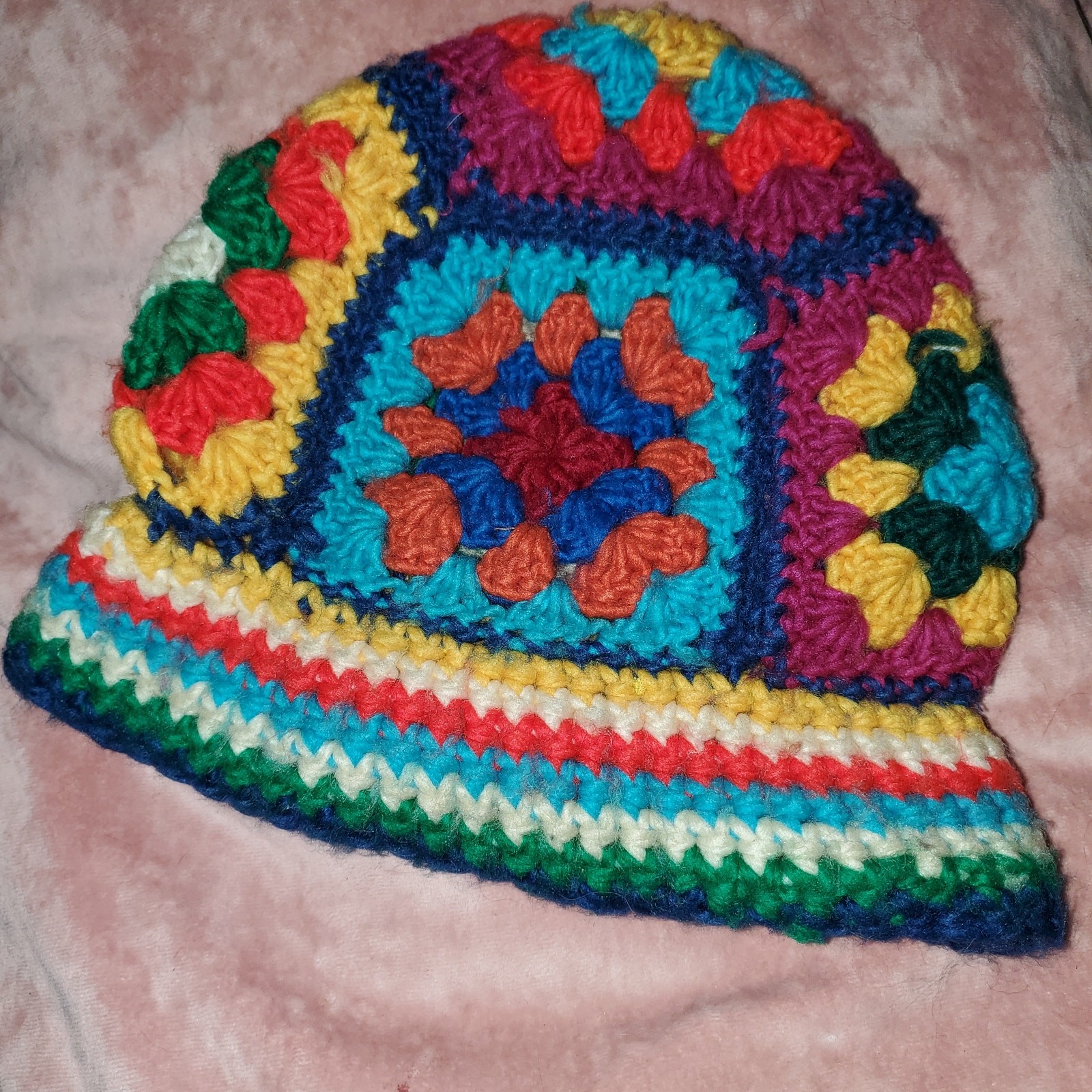 Vintage 1970\'s Granny Squares Crochet Knit Bucket Hat Handmade