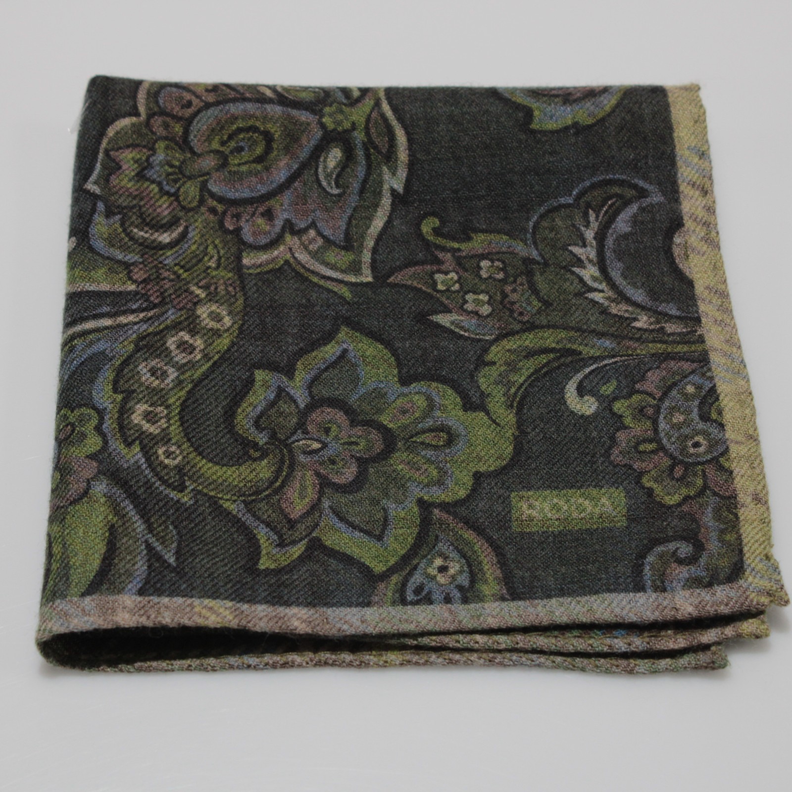 Roda NWOT Two Sided Pocket Square In Shades of Green and Blue Floral & Plaid
