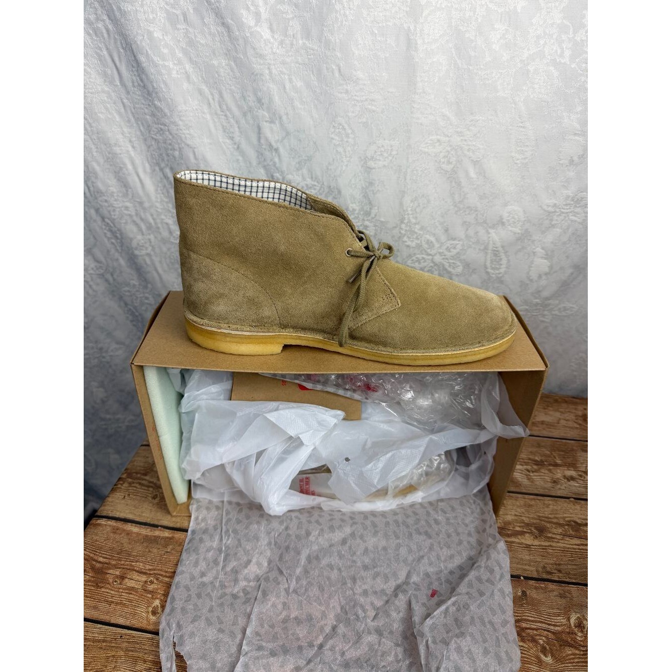 Clarks Originals Men\'s Desert Boot Tan/Sand Suede Chukka Boots Lace Up Size 9