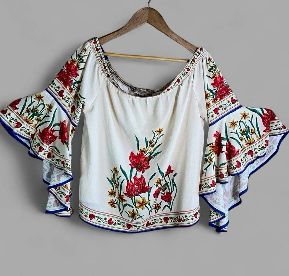 Flying Tomato Boho Floral Bell Sleeve Blouse Size Medium Hippie Festival