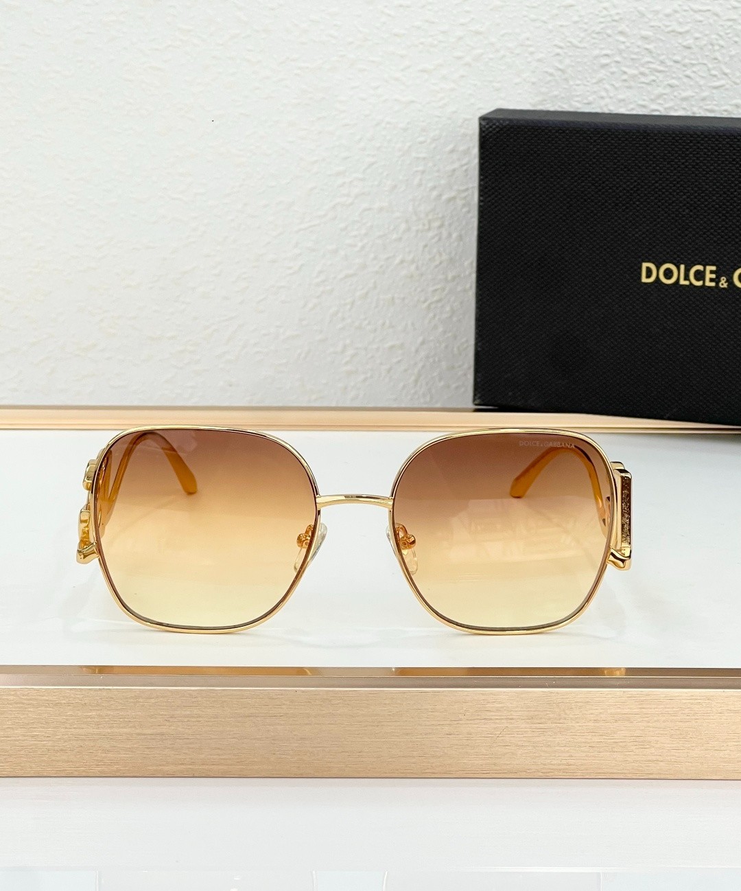 Luxury Women\'s Large Square Sunglasses Gold Frame Brown Gradient Eyewear New