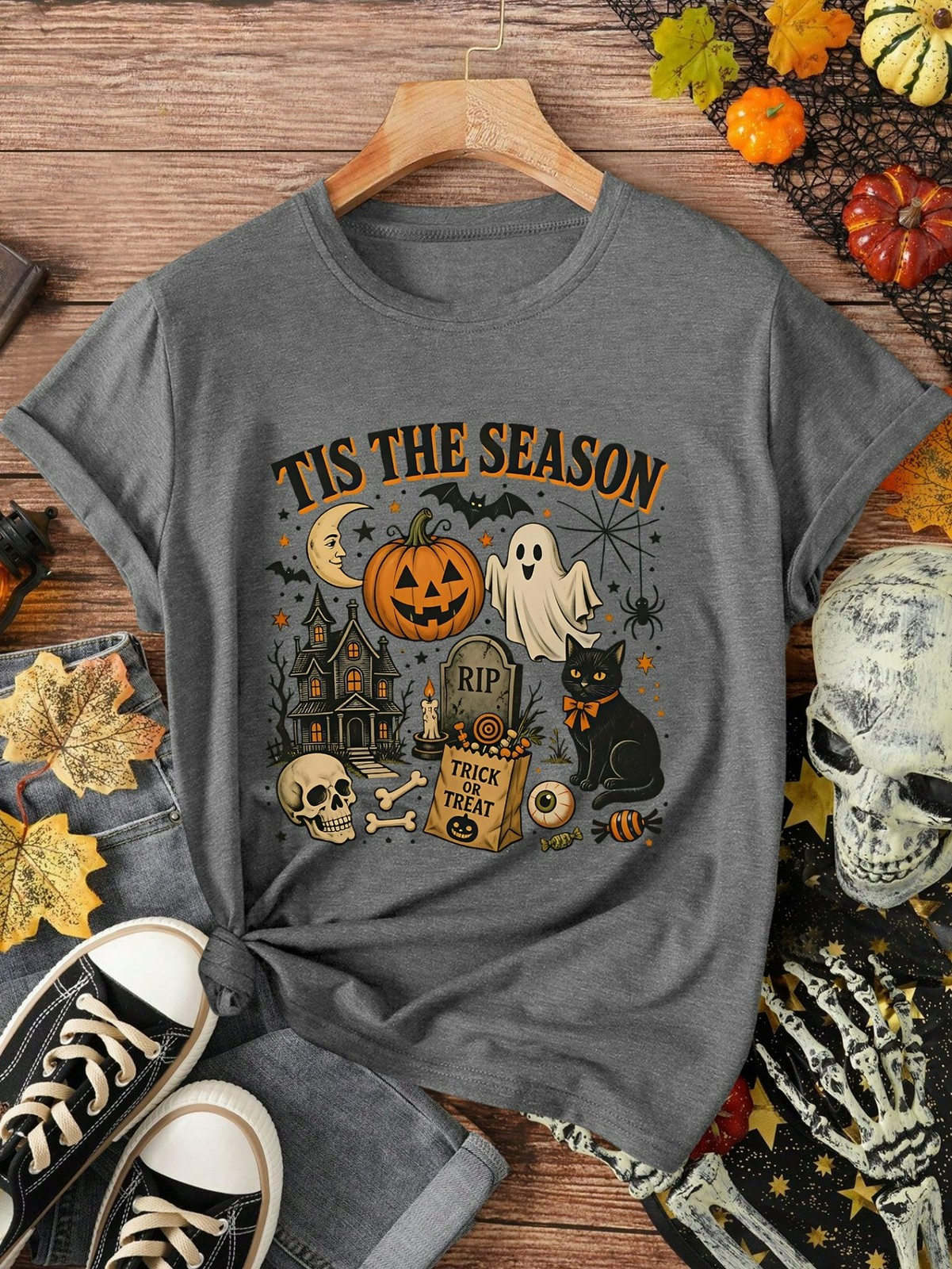 Tis The Season Halloween Pumpkin Ghost Black Cat Haunted House Womens T‑Shirt