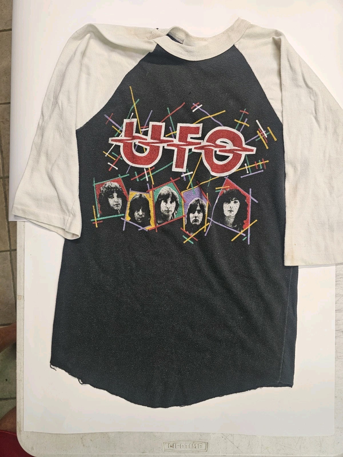 UFO, 1981 Wild Willing Innocent American Tour Concert T Shirt XL