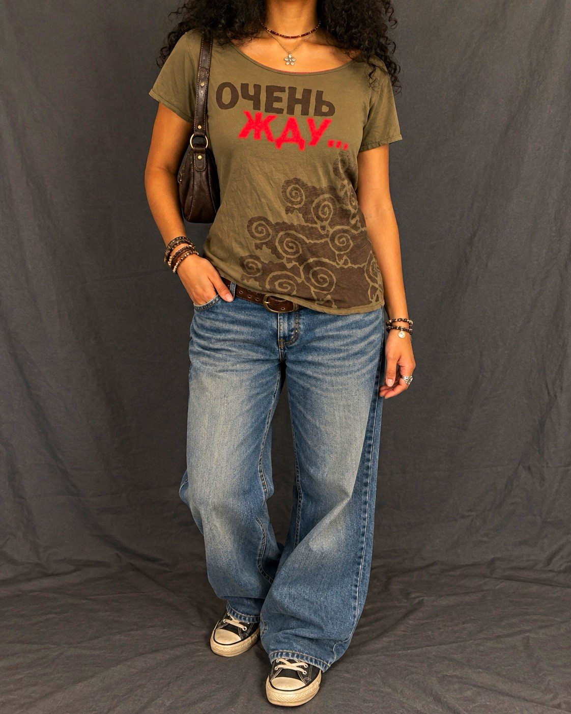 Vintage Y2K Made in USA Russian Cyrillic Graphic Tee Olive Brown Pink M