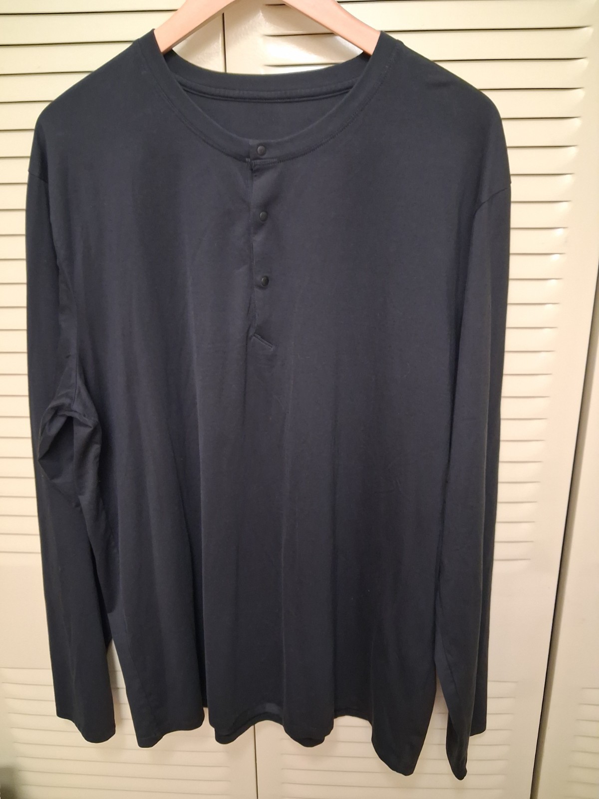 Lululemon The Fundamental Henley Men’s Black Long Sleeve Shirt Sz XL