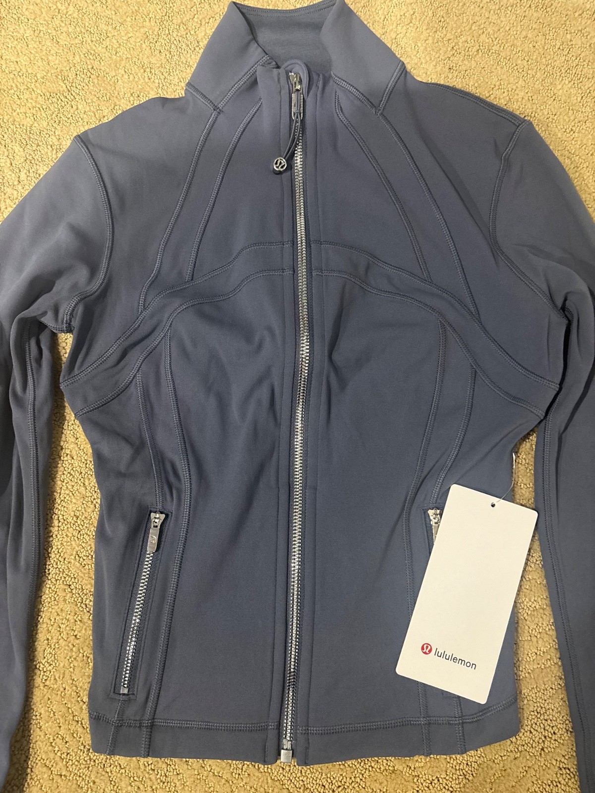 Lululemon Dusty Diamond Cropped Women’s Define Jacket Nulu Size 4 Brand New