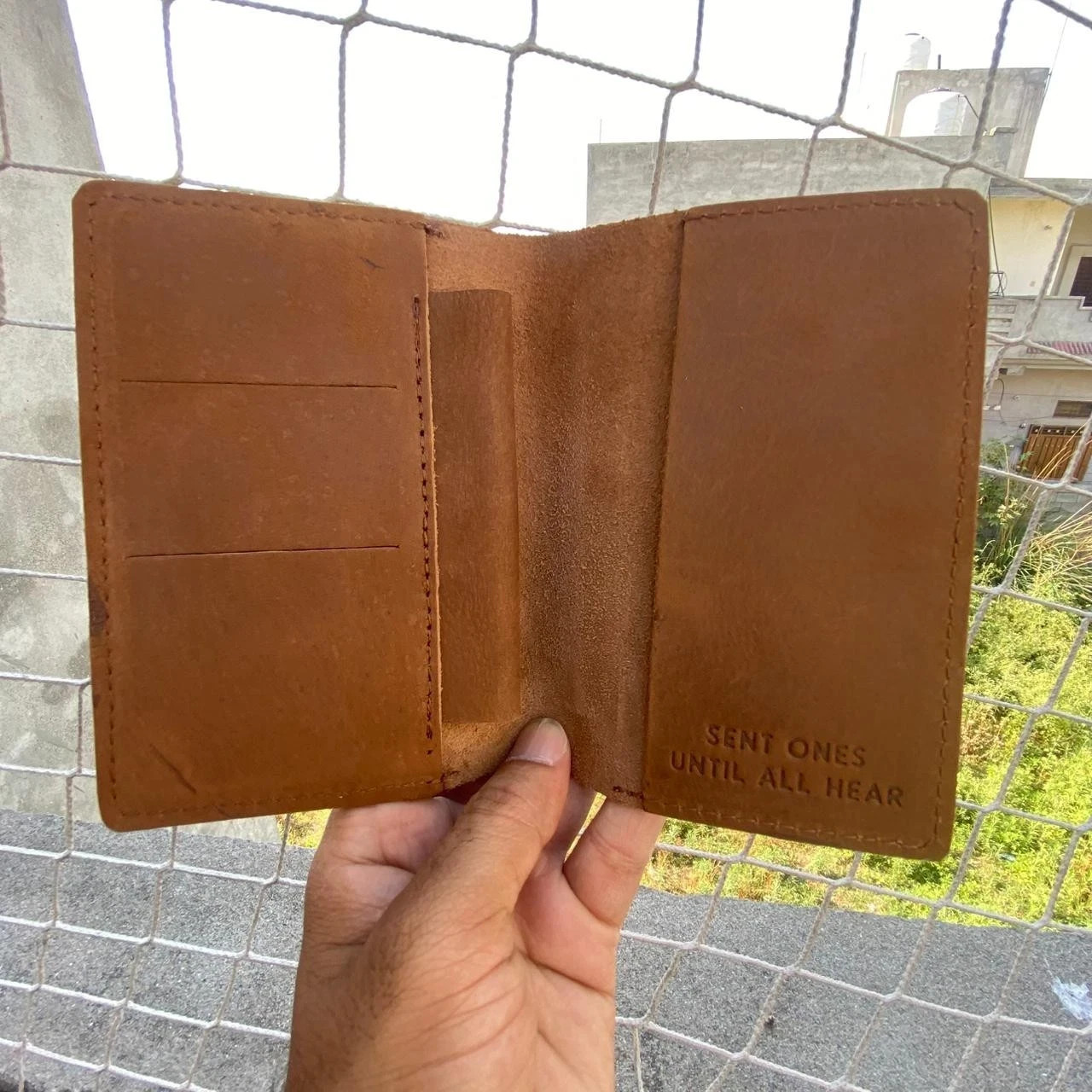 Men\'s Handmade Genuine Cowhide Leather Passport Wallet Ship From USA