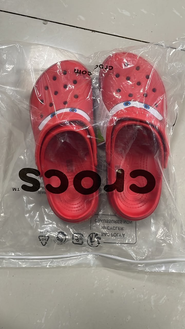 Brand New Authentic Crocs Lightning McQueen Cars Trending 2026 Adult Shoe Disney