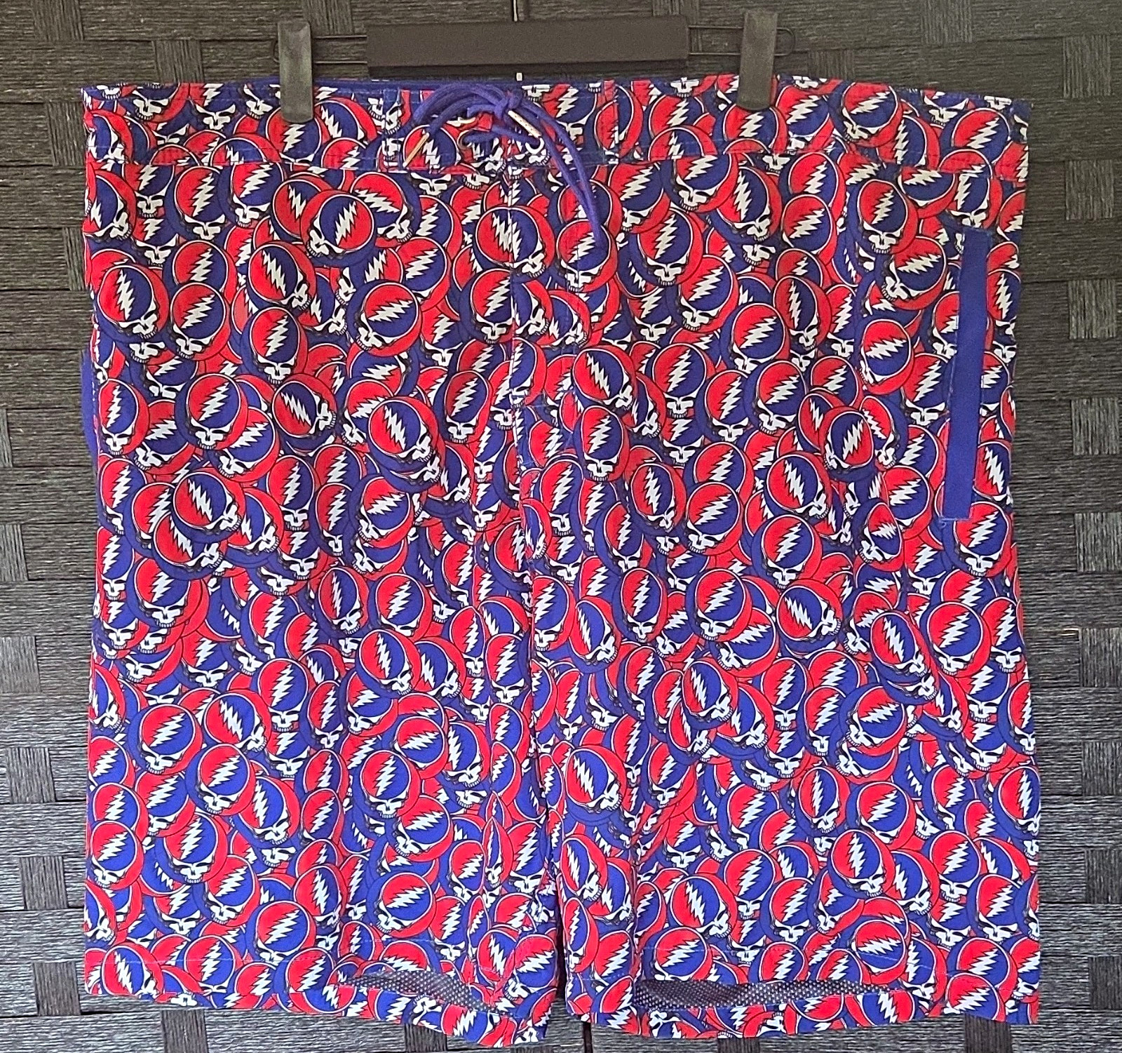 Grateful Dead Steal Your Face RED Whitw Blue shorts, Section 119, Extra Large