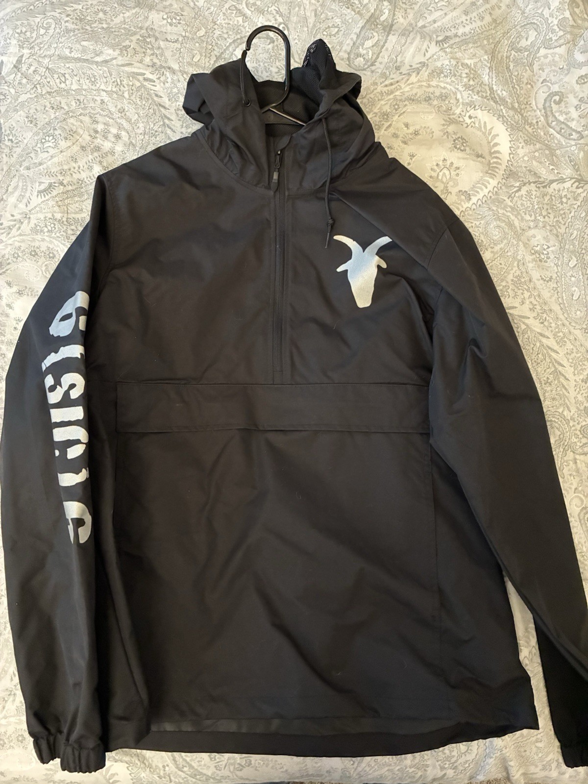RARE Slipknot GOAT QUARTER ZIP PULLOVER Tour Merch Large (SOLD OUT ONLINE)