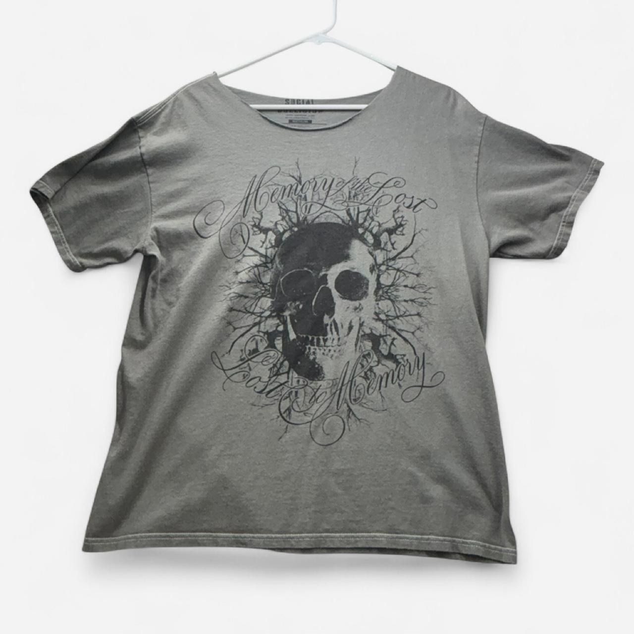 Social Collision Mens Skull Graphic Tee Gray Memory of the Lost Punk Shirt M