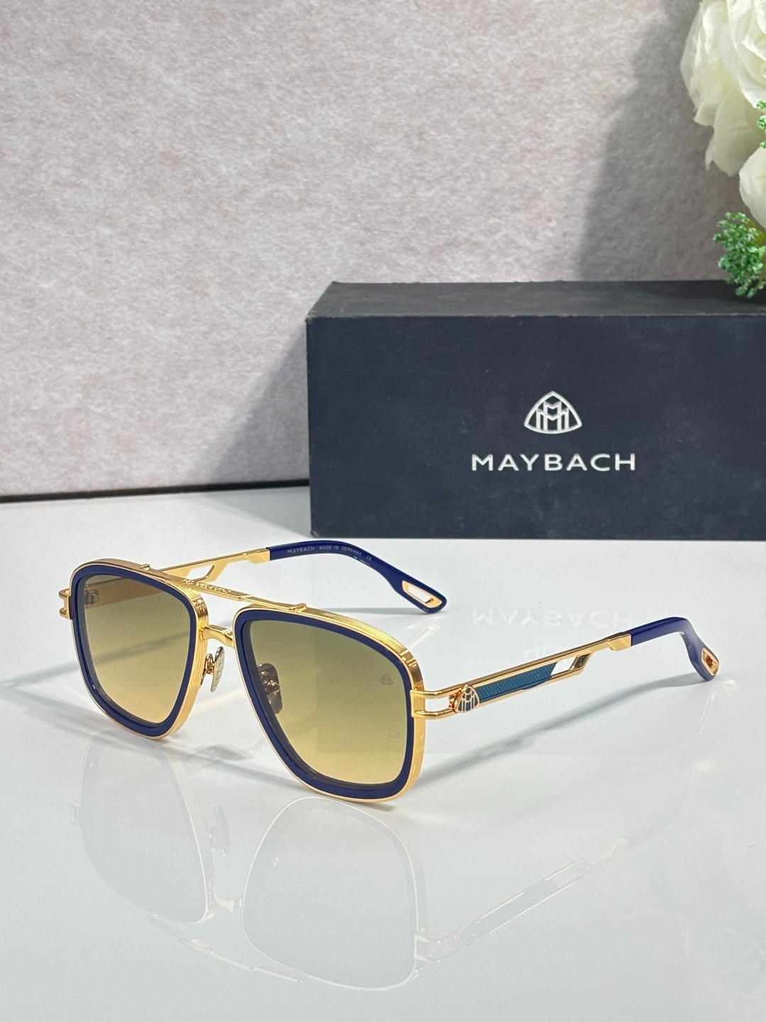 Maybach Z1989 Sunglasses Gold Blue Frame Gradient Lens 53-20-145 Germany New