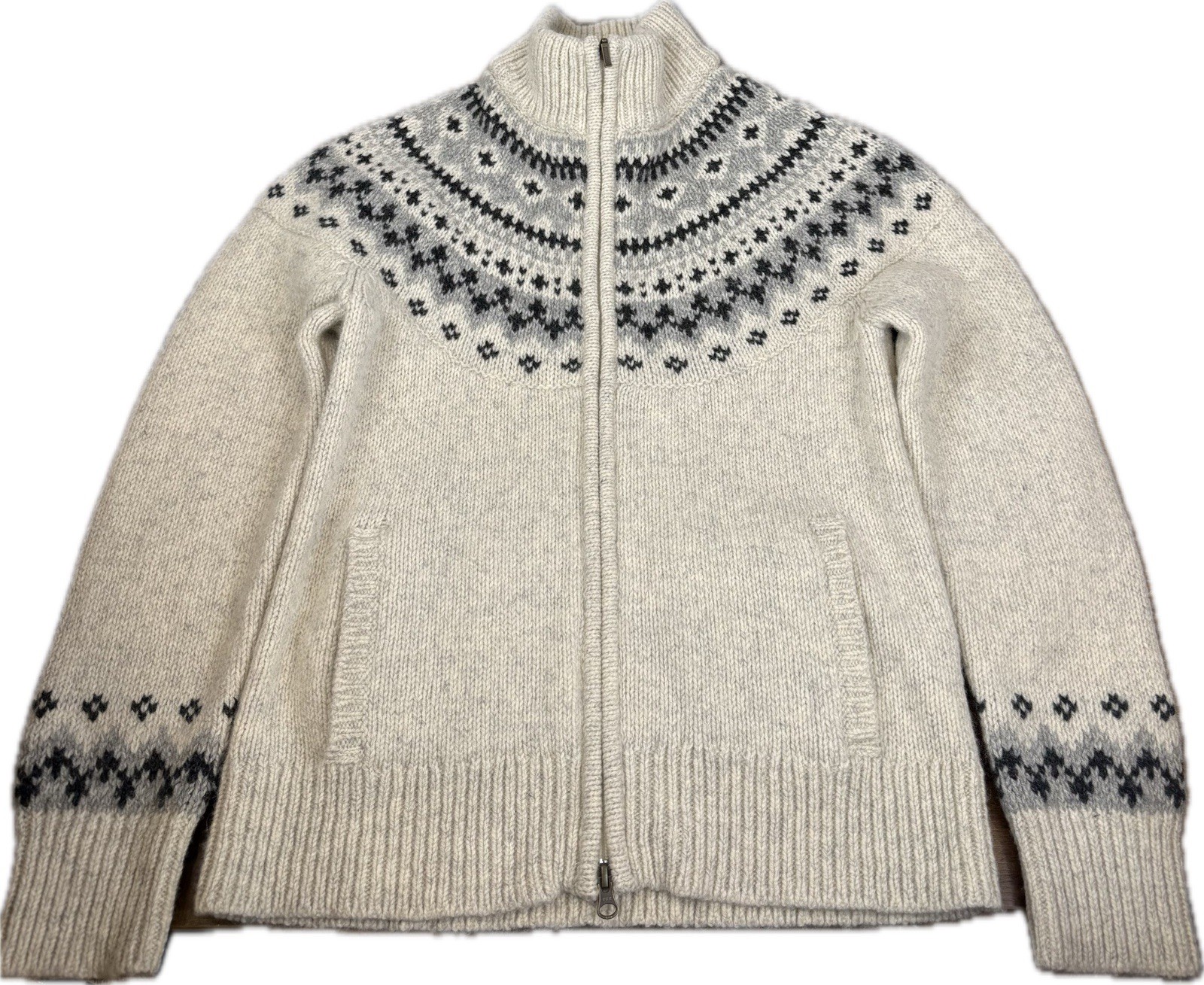 L.L.Bean Women’s Lambswool Sweater Size M Zip Up Pockets Fair Isle Nordic 