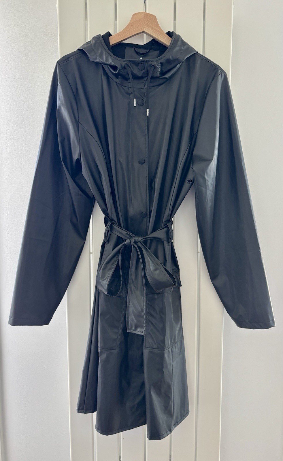 Rains Curve Rain Coat Shiny Black M/L EUC