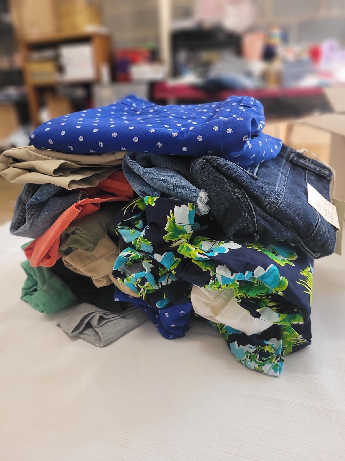 NEW  Wholesale Lot 16 Pc Women TARGET Brand  ($407.85+)Retail Value NWT