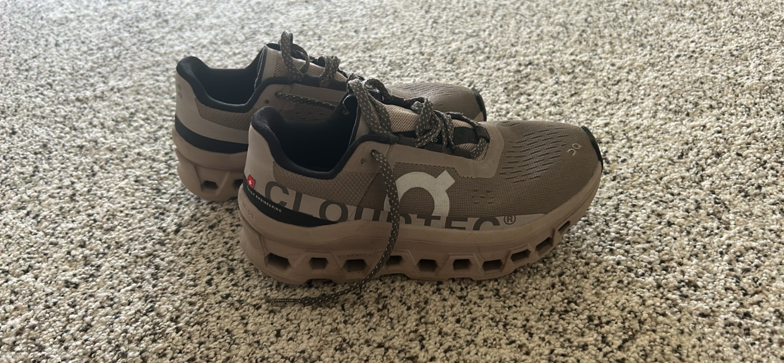 on cloud Cloudmonster size 5