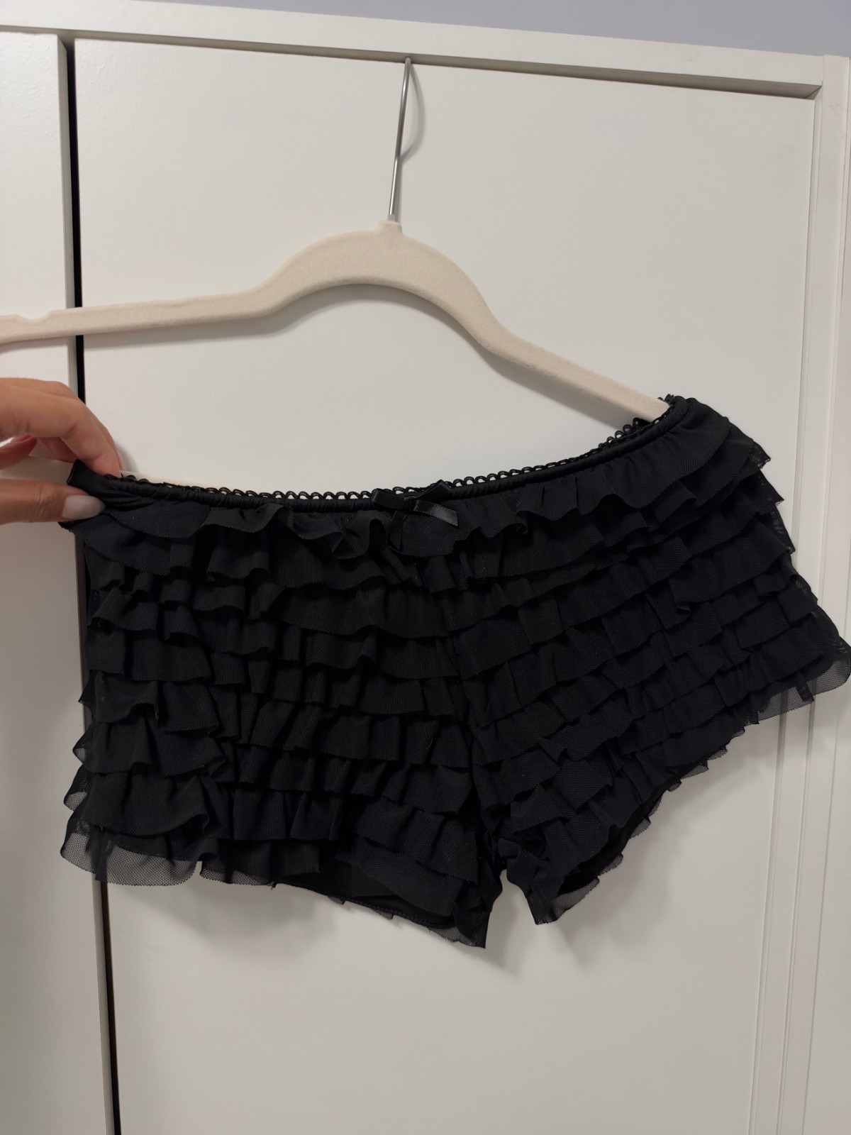 Outcast Avenel Mesh Ruffle Bloomer Shorts Black XXS New With Tags