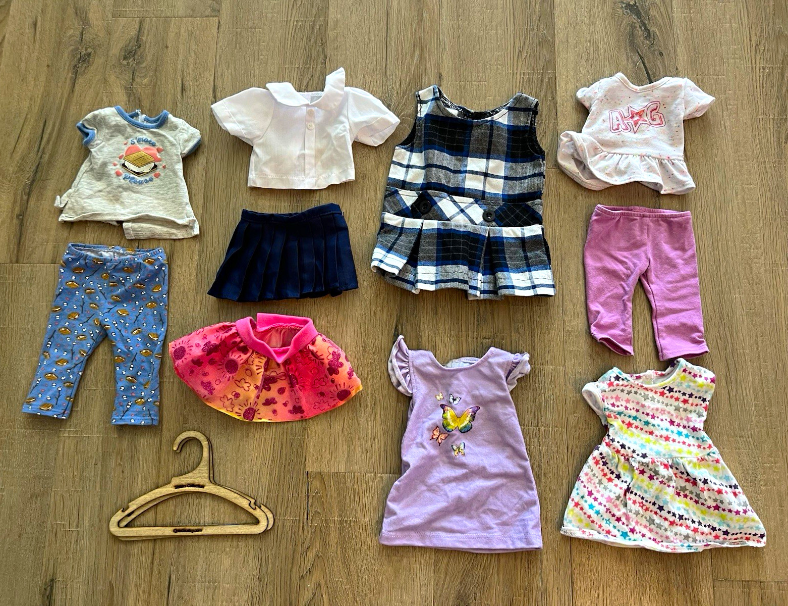 18-Inch Doll Clothes Bundle – Fits American Girl + 2 Hangers