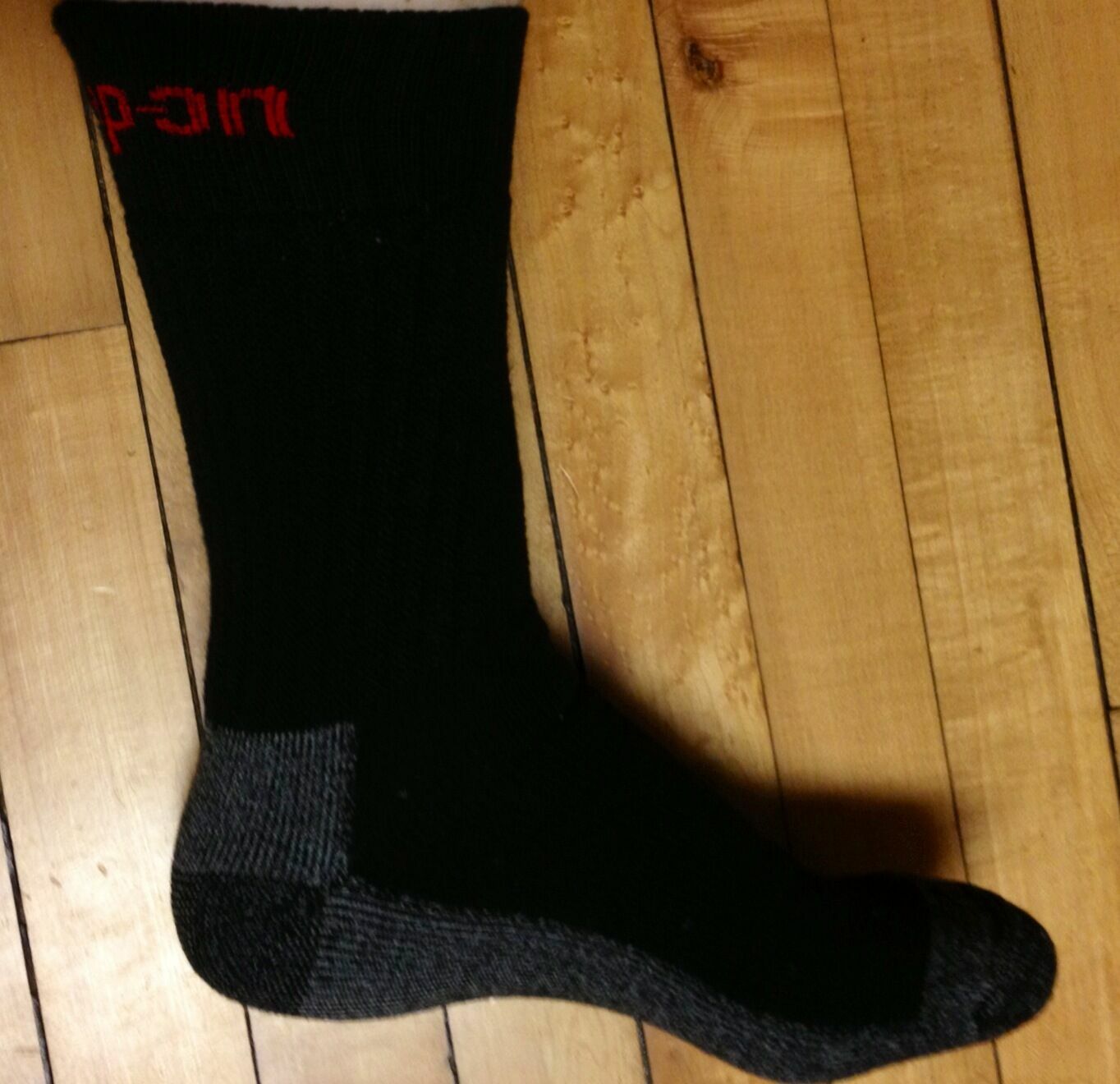 6 Pairs Mens Black Snap On Tools Crew Socks Large   MADE IN USA New