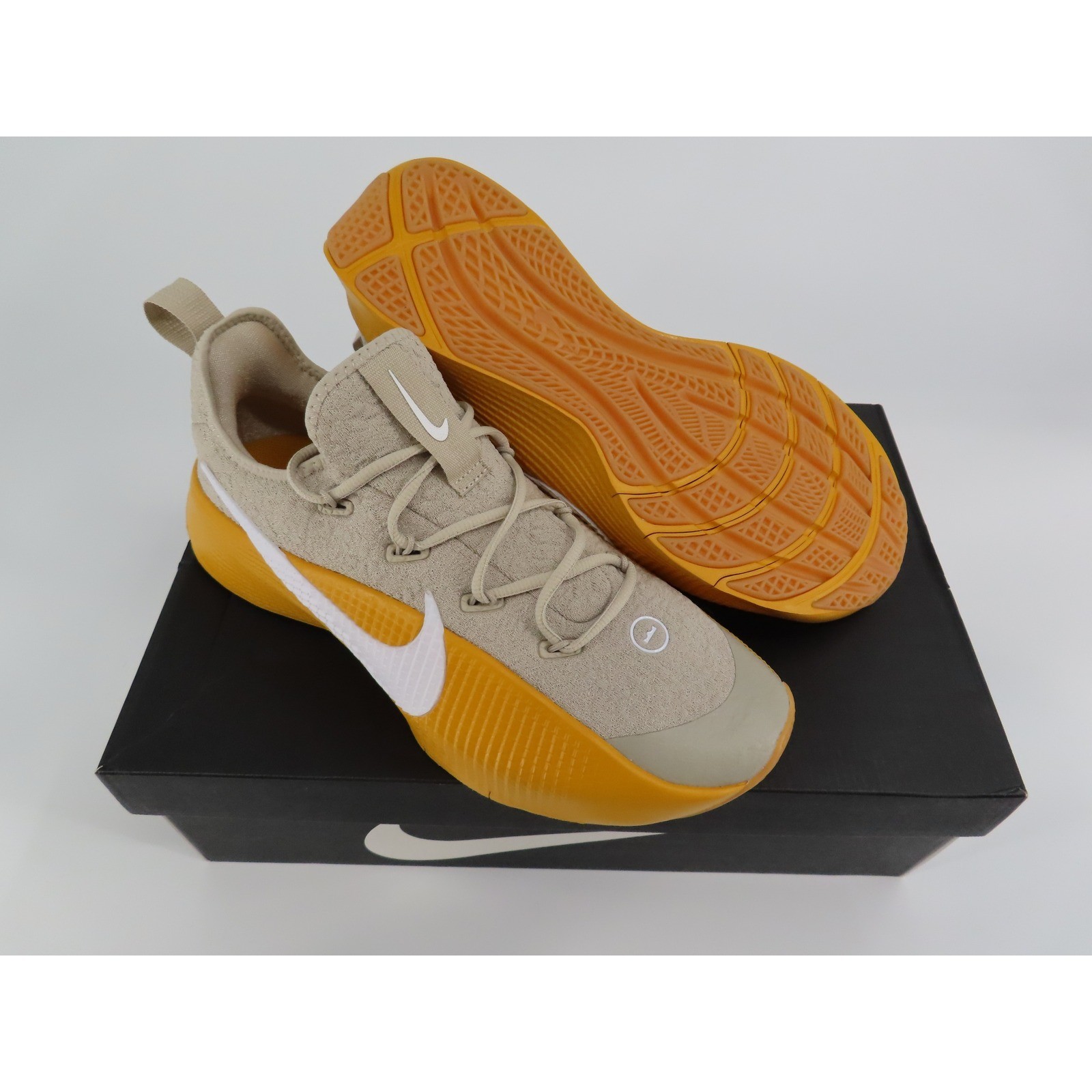 Nike LeBron TR 1 Mens 10 Cream II Gold Leaf Training Shoes FJ6151-202