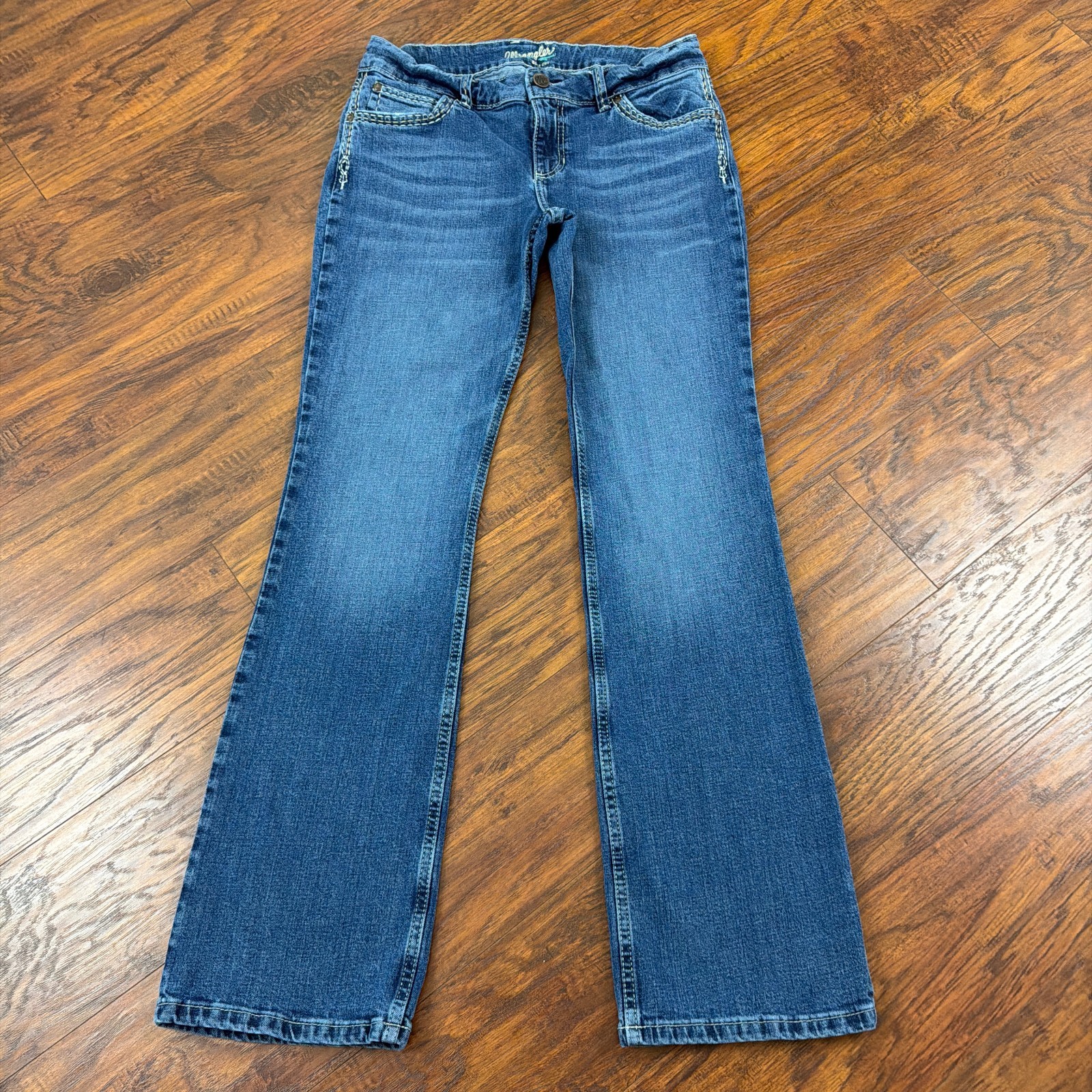 Wrangler Jeans Womens 11 Boot Cut Mid Rise Medium Wash Denim Stretch 31x34