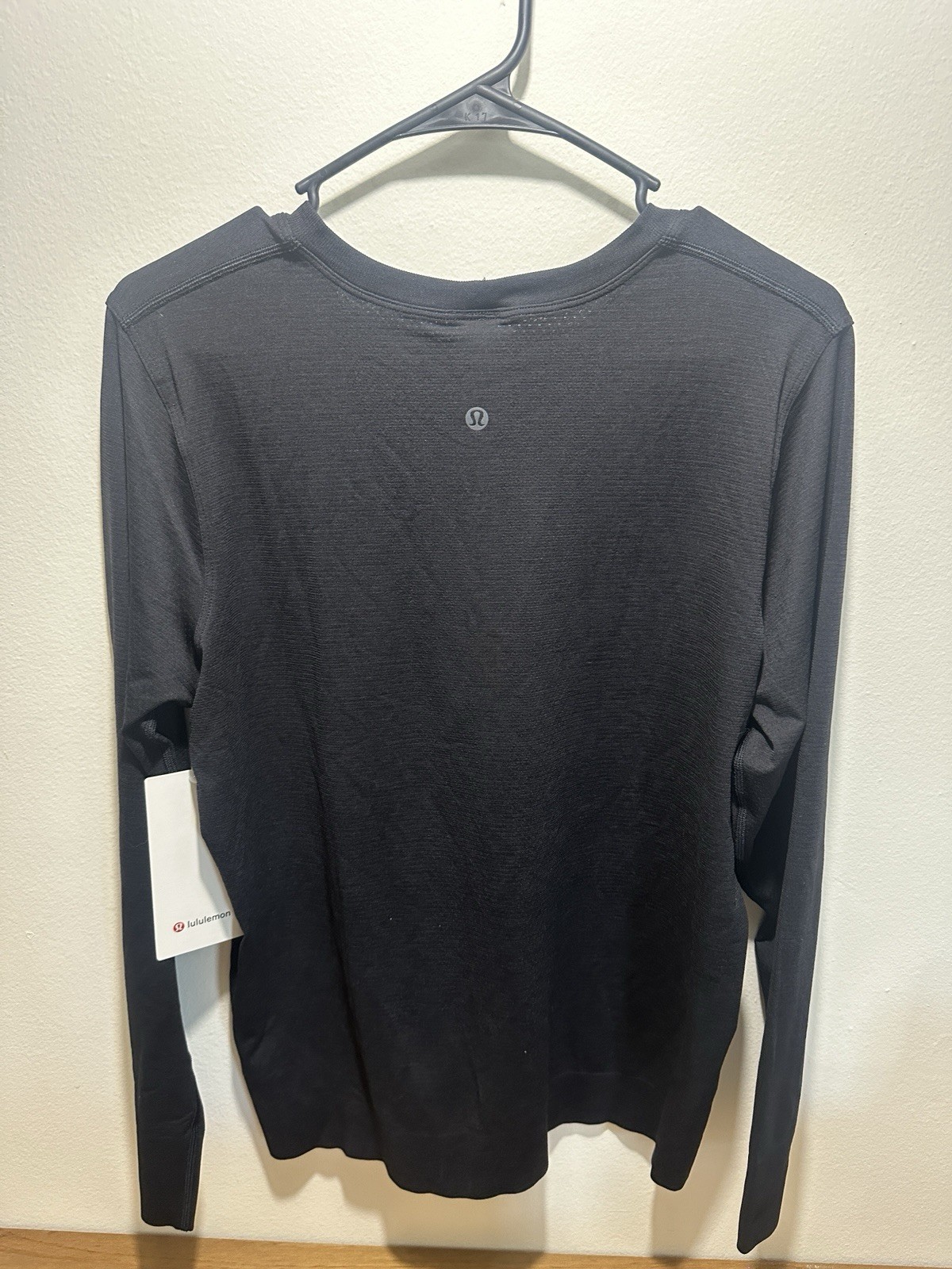 Lululemon Swiftly Relaxed Long Sleeve, NWT, Black, Size 10