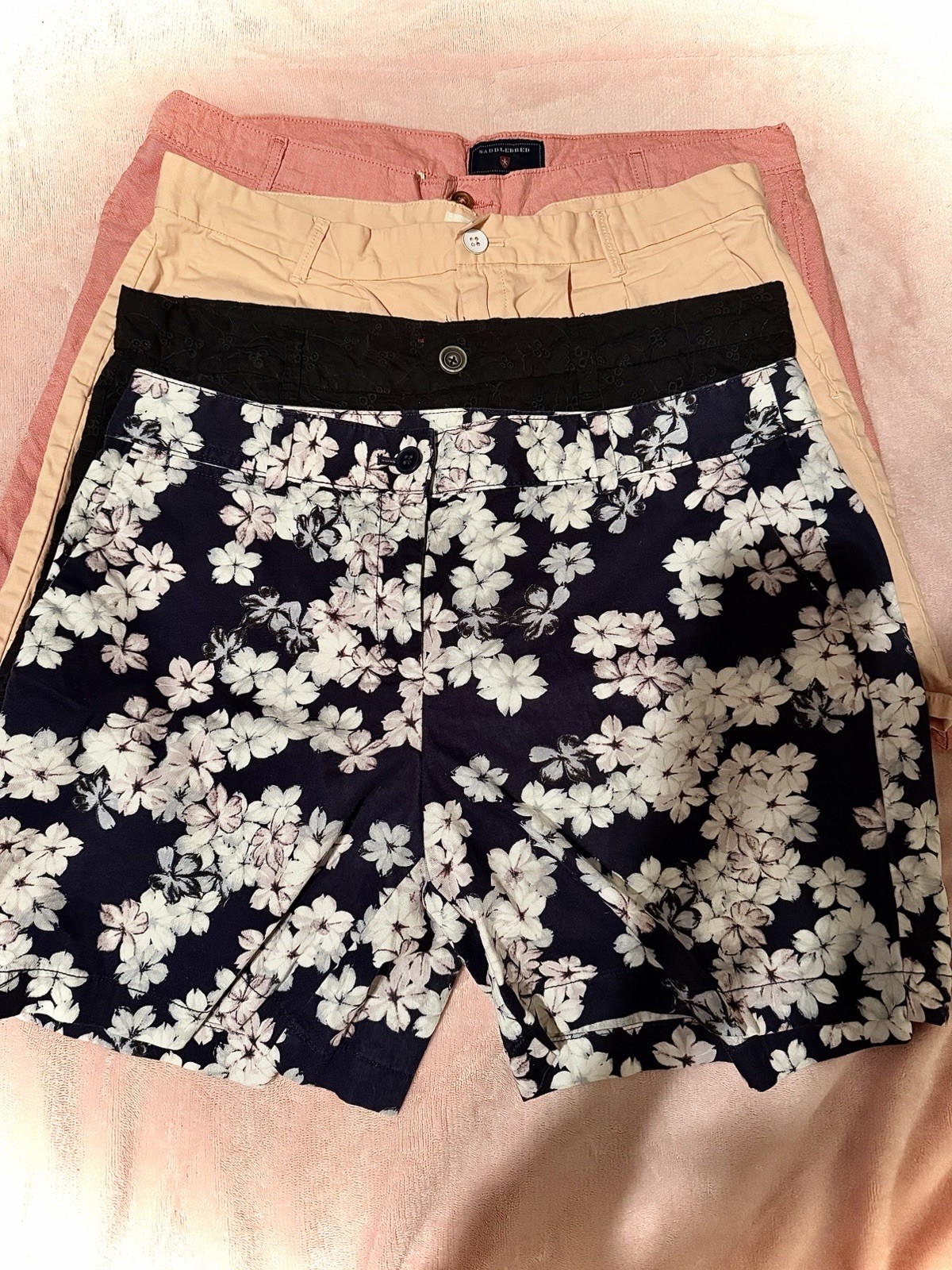 Lot of 4 Women\'s Shorts Size 12, Mix Brand,dress/boat  ,Loft,old navy,saddlebred