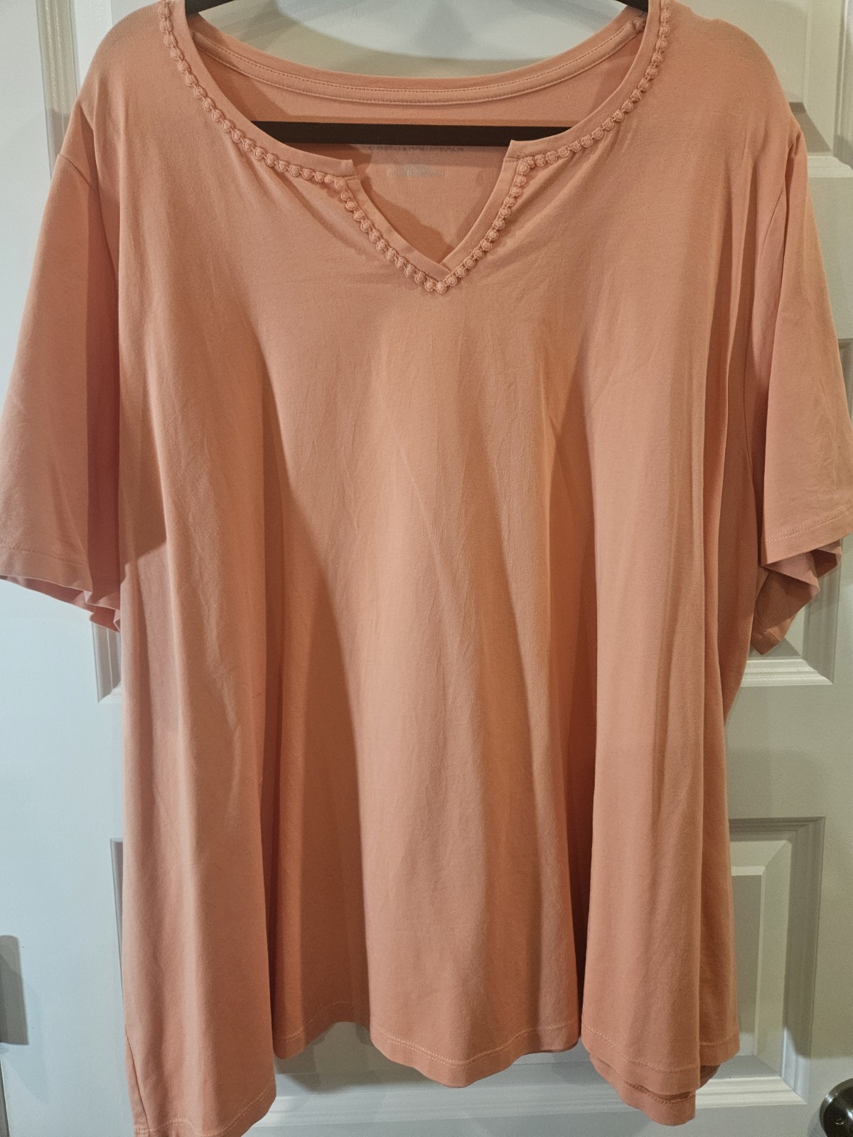 Catherines Suprema Collection Peach Size 3x  28L x 28w