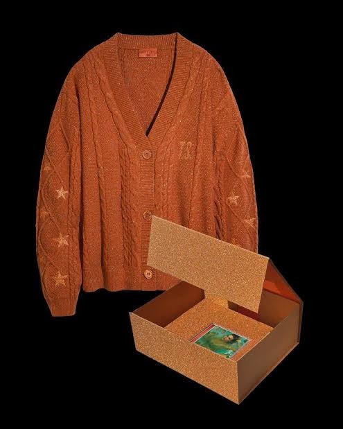 Taylor Swift The Life of a Showgirl M/L Cardigan Gift Box w/ CD
