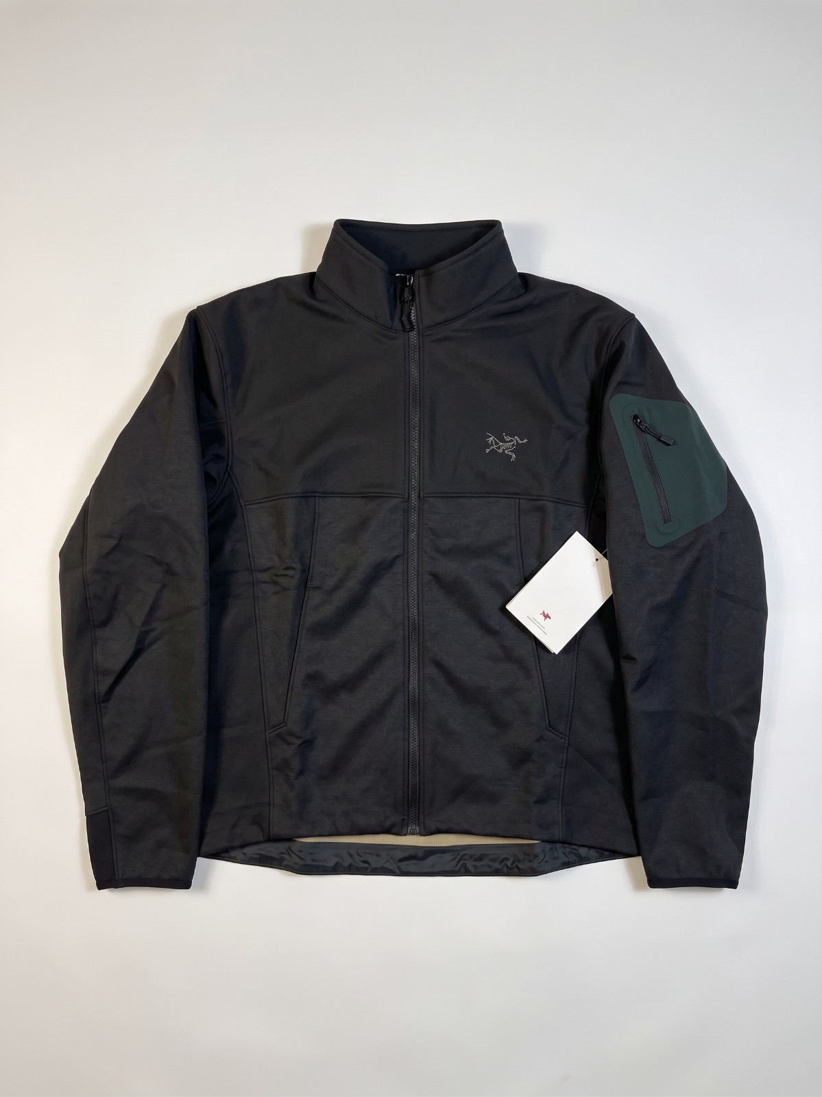 Arc\'teryx Epsilon AR Women\'s Medium Black Softshell Jacket Model 3895 NWT