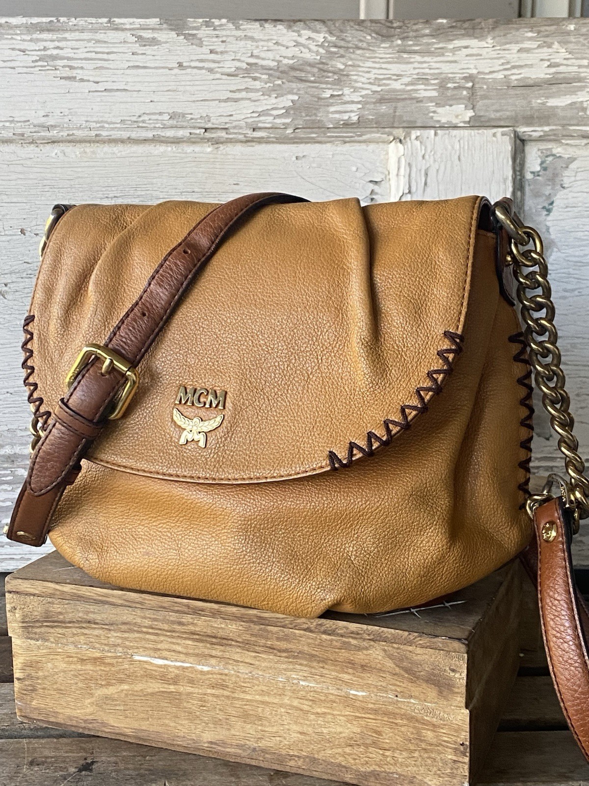 MCM Munchen Chain Shoulder Bag Leather Cognac AUTHENTIC Stitched vintage