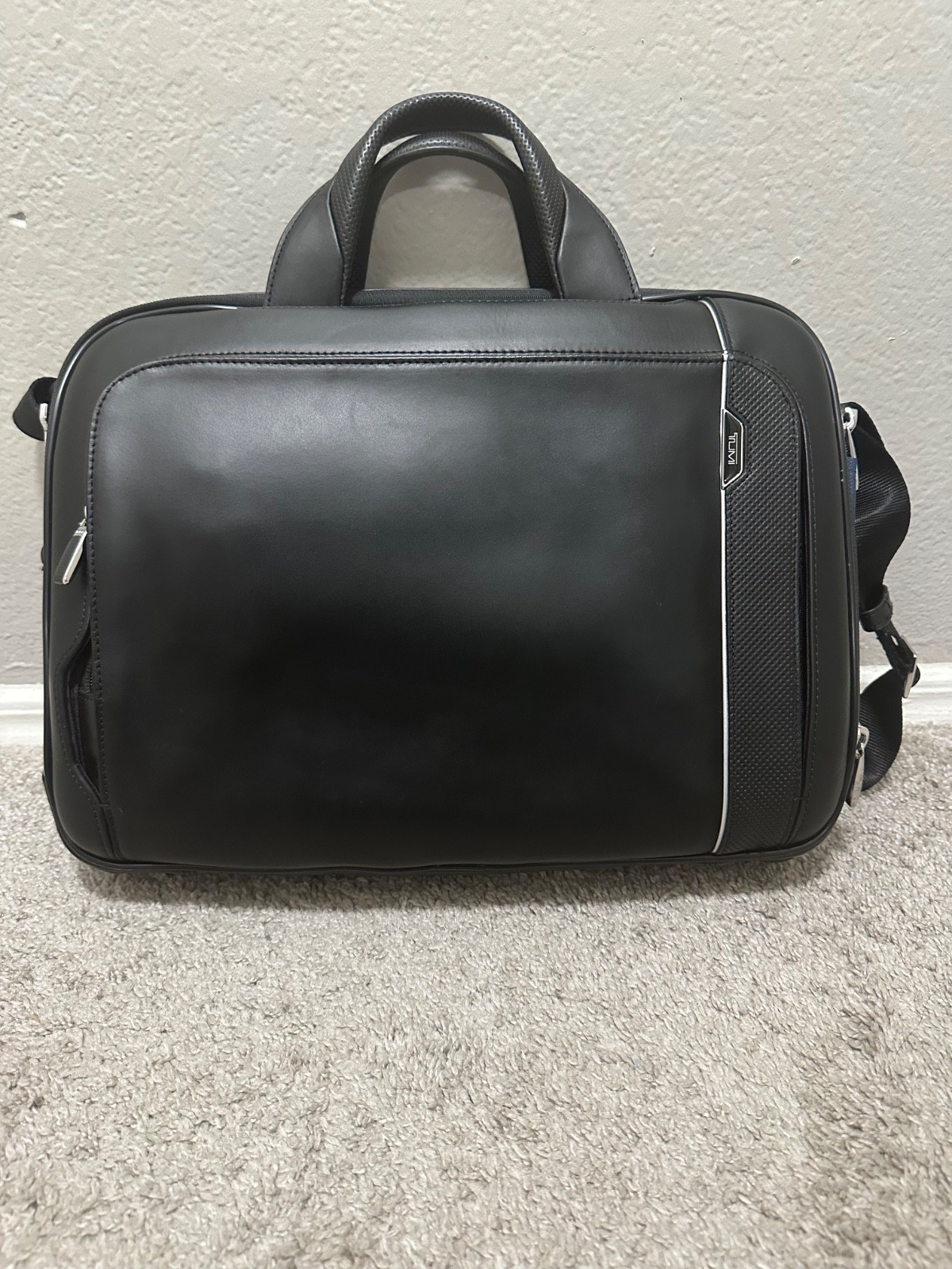NEW Tumi ARRIVE SADLER Laptop Briefcase - BLACK LEATHER